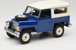Land Rover Lightweight Series III Mørkeblå BoS Models 1:18 BOS382 Resin
