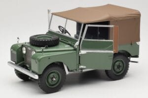 Land Rover Series 1 88 Grøn Minichamps 1:18 150168912 Metal — billede 2 af 8