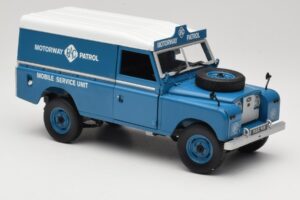 Land Rover Series III 109 Soft Top Motorway Patrol Blå Eagles Race 1:18 4403 Metal — billede 6 af 8