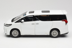 Lexus LM300h White Pearl Kyosho 1:18 08963WP Metal — billede 4 af 8