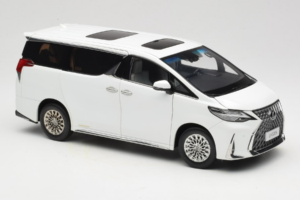 Lexus LM300h White Pearl Kyosho 1:18 08963WP Metal — billede 6 af 8