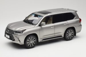 Lexus LX570 Sonic Titanium Kyosho 1:18 08955T Metal