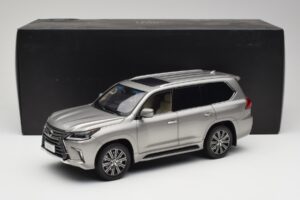 Lexus LX570 Sonic Titanium Kyosho 1:18 08955T Metal — billede 8 af 8