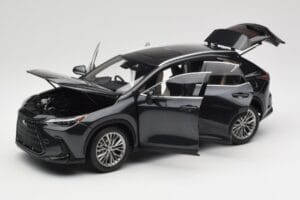 Lexus NX450h+ AZ20 Sort Kyosho 1:18 08968GBK Resin — billede 2 af 8