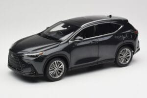 Lexus NX450h+ AZ20 Sort Kyosho 1:18 08968GBK Resin