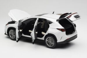 Lexus NX450h+ AZ20 Hvid Kyosho 1:18 08968Q Resin — billede 5 af 8