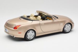 Lexus SC430 Beige Maisto 1:18 31629 Metal — billede 3 af 8