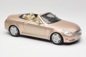 Lexus SC430 Beige Maisto 1:18 31629 Metal — billede 6 af 8