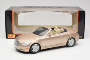 Lexus SC430 Beige Maisto 1:18 31629 Metal — billede 8 af 8