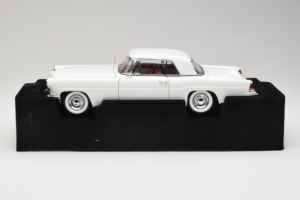 Lincoln Continental Mark II Hvid Road Signature 1:18 20078-P1 Metal — billede 3 af 6