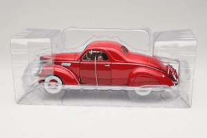 Lincoln Zephyr The Three Stooges Filmwagen Auto World 1:18 AWSS113/06 Metal — billede 3 af 5