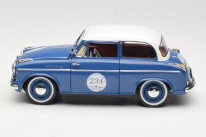 Lloyd Alexander TS #234 Blå Revell 1:18 08463 Metal — billede 4 af 8