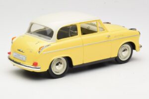 Lloyd Alexander TS Gul Revell 1:18 08958 Metal — billede 3 af 8