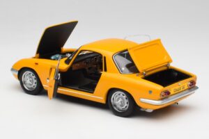 Lotus Elan S/E Racing Gul AUTOart 1:18 75352 Metal — billede 5 af 8