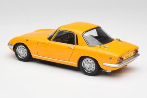 Lotus Elan S/E Racing Gul AUTOart 1:18 75352 Metal — billede 7 af 8