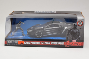 Lykan HyperSport Black Panther Med Figur Metals Diecast 1:24 99723 Metal