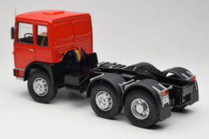 MAN 16304 F7 Rød Road Kings 1:18 RK180053 Metal — billede 7 af 8