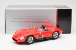 Maserati 300S Rød CMC 1:18 M-105 Metal — billede 6 af 6
