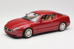 Maserati 3200 GT Mørkerød Bburago 1:18 3341-M2 Metal