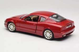 Maserati 3200 GT Mørkerød Bburago 1:18 3341-M2 Metal — billede 7 af 8