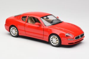 Maserati 3200 GT Rød Bburago 1:18 3341 Metal — billede 6 af 8