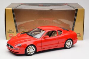 Maserati 3200 GT Rød Bburago 1:18 3341 Metal — billede 8 af 8