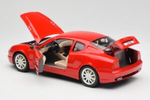 Maserati 3200 GT Rosso Mondiale Bburago 1:18 3341-M1 Metal — billede 5 af 8