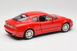 Maserati 3200 GT Rød Specialkollektion Bburago 1:18 30071 Metal — billede 3 af 8