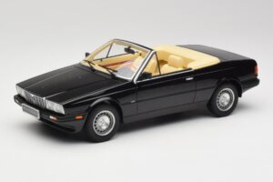 Maserati BiTurbo Spyder Sort Minichamps 1:18 107123531 Resin