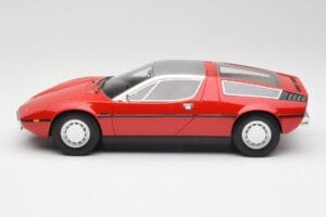 Maserati Bora Rød & Sølv Minichamps 1:18 107123721 Resin — billede 3 af 6