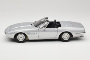 Maserati Ghibli Spyder Sølv Minichamps 1:18 100122330 Metal — billede 4 af 7