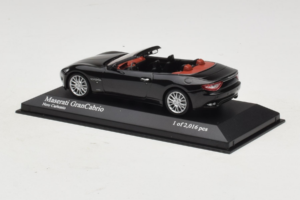 Maserati GranCabrio Sort Metallic Minichamps 1:43 400123930 Metal — billede 3 af 5
