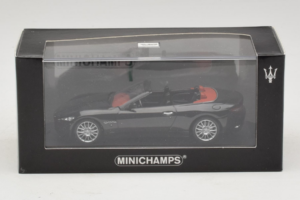 Maserati GranCabrio Sort Metallic Minichamps 1:43 400123930 Metal — billede 5 af 5