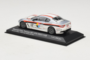 Maserati GranTurismo MC GT4 #12 Sperati / La Mazza Maserati MC 2010 Minichamps 1:43 400101212 Metal — billede 3 af 5