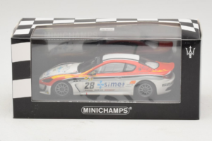 Maserati GranTurismo MC GT4 #28 Smurra / Piancastelli Maserati MC 2010 Minichamps 1:43 400101228 Metal — billede 5 af 5