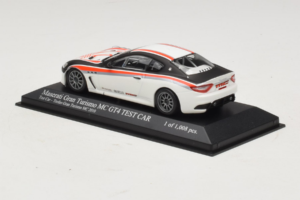 Maserati GranTurismo MC GT4 Trofeo GranTurismo MC Test Car 2010 Minichamps 1:43 400101201 Metal — billede 3 af 4