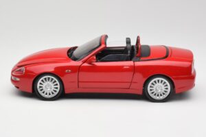 Maserati GT Spyder Rød Bburago 1:18 34097 Metal — billede 4 af 8