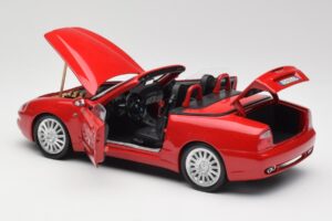 Maserati GT Spyder Rød Bburago 1:18 34097 Metal — billede 7 af 8