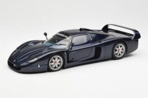 Maserati MC12 Road Car Blå Metallic AUTOart 1:18 75802 Metal