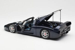 Maserati MC12 Road Car Blå Metallic AUTOart 1:18 75802 Metal — billede 5 af 8