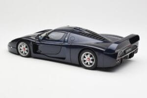 Maserati MC12 Road Car Blå Metallic AUTOart 1:18 75802 Metal — billede 7 af 8