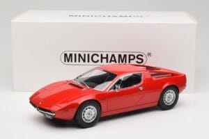 Maserati Merak Rød Minichamps 1:18 107123761 Resin — billede 6 af 6