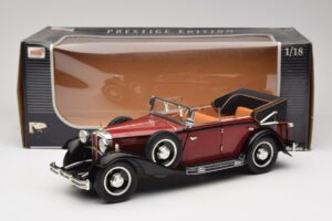 Maybach DS8 Zeppelin Rød Anson 1:18 30413 Metal — billede 8 af 8
