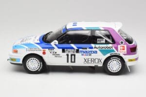 Mazda 323 GTX #10 T. Makinen / S. Harjanne 1000 Lakes Rally 1991 Otto 1:18 OT1099 Resin — billede 3 af 6