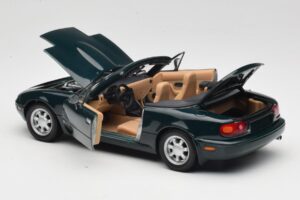 Mazda MX-5 NA Emerald Green Gate 1:18 01017 Metal — billede 5 af 8