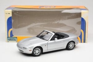Mazda MX-5 Miata NA Highlight Sølv Gate 1:18 1015 Metal — billede 8 af 8