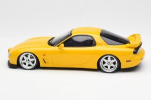 Mazda RX-7 FD Type R Bathurst R Gul Otto 1:18 OT397 Resin — billede 3 af 6
