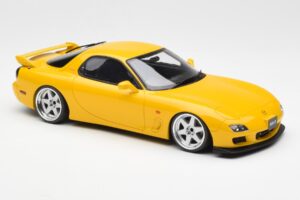 Mazda RX-7 FD Type R Bathurst R Gul Otto 1:18 OT397 Resin — billede 4 af 6