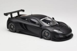McLaren 12C GT3 Carbon Mat Sort Minichamps 1:18 151121390 Metal — billede 4 af 6