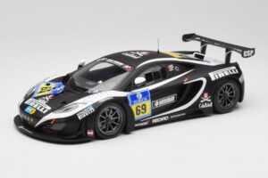 McLaren 12C GT3 Dorr Motorsport #69 C. Adams / M. Klasen 24 Hours Nurburgring 2013 Minichamps 1:18 151131369 Metal